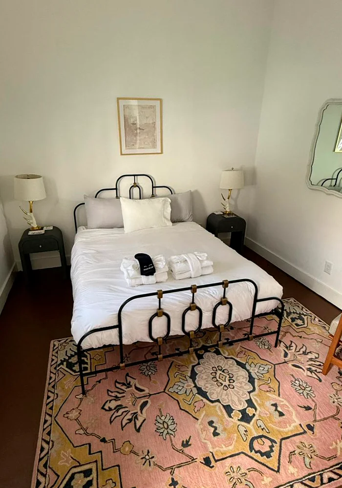 WhatsApp Image 2025-11-12 at 22.02.19 (1)